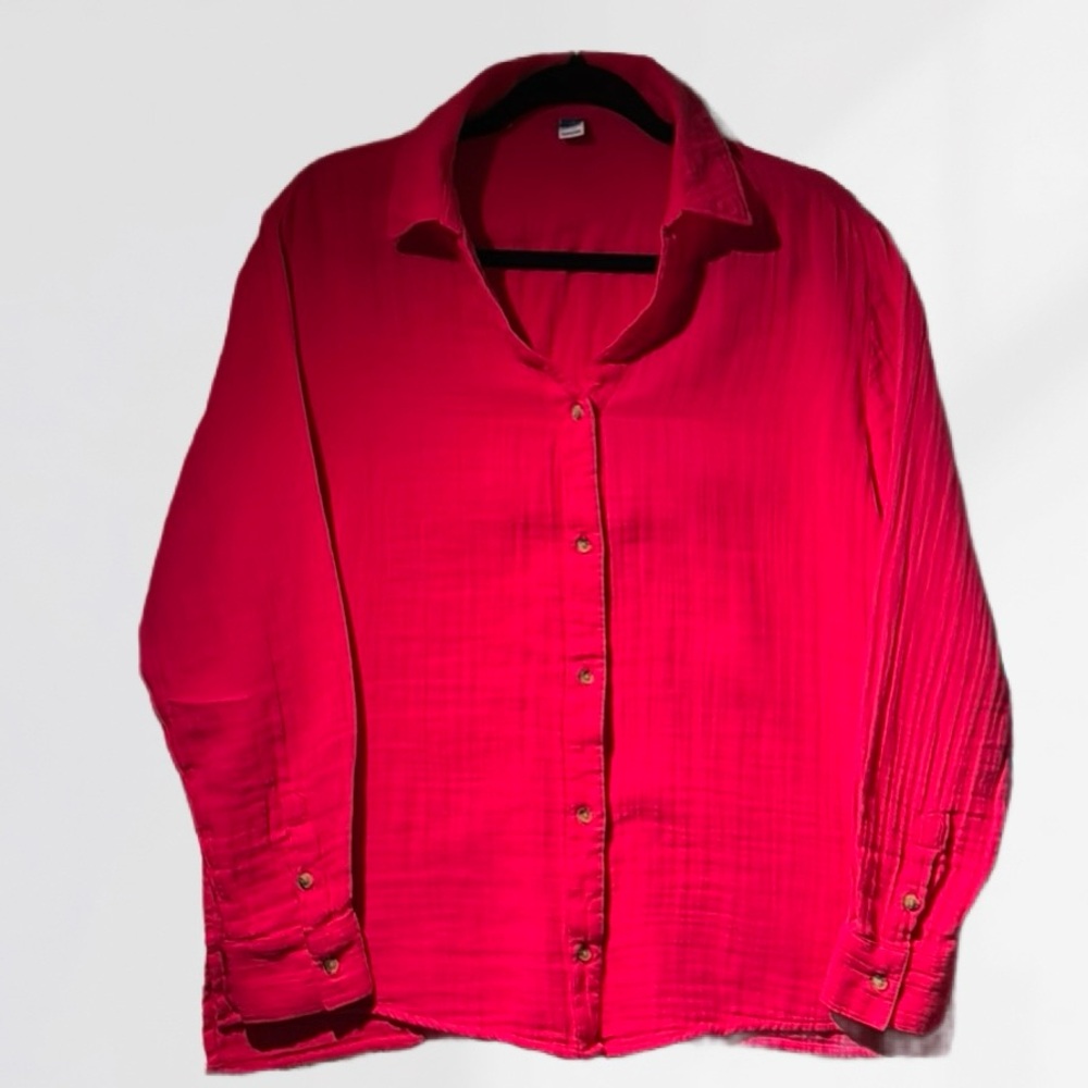 Pink lightweight, gauze button up